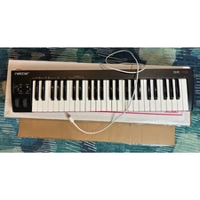Nektar SE 49 49-key Midi Keyboard Controller USB Pitchbend Faders - PICKUP ONLY