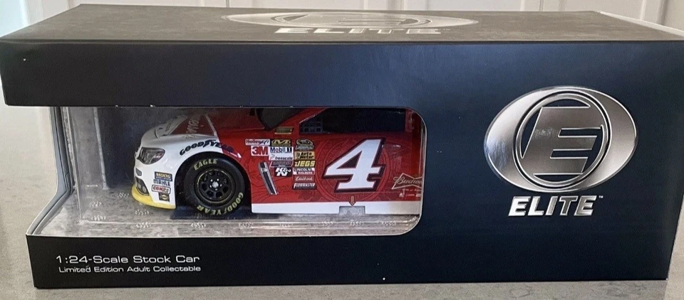  2014 Kevin Harvick Elite Budweiser Champion Diecast - Image 3 of 4