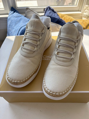 Michael Kors Finch Lace Up Womens Canvas Low Top Sneakers Cream/Gold 43S9FINFS2D
