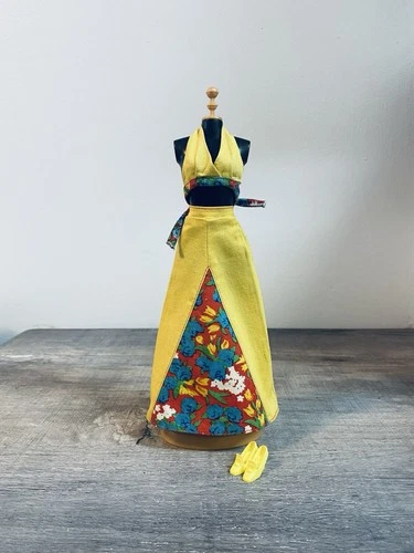 VINTAGE 1976 MOD BARBIE BEST BUY #9560 SWEET 16 YELLOW Outfit w/ Shoes