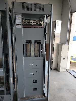 Siemens SB3  panelboard section 100a 208/120v VAC 3 Phase 4 Wire