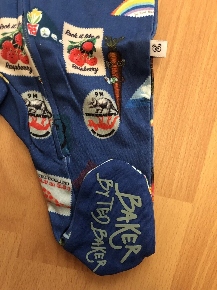 Ted Baker Baby Boys Sleepsuit/babygrow - 0-3 Months - BNWT - Image 2 of 4