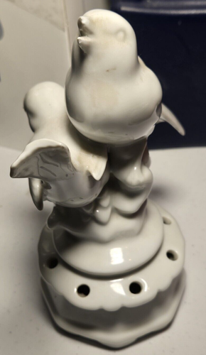 Vintage 2 Birds on a Branch Flower Gerold Porzellan Bavaria White Porcelain W.G - Picture 2 of 5