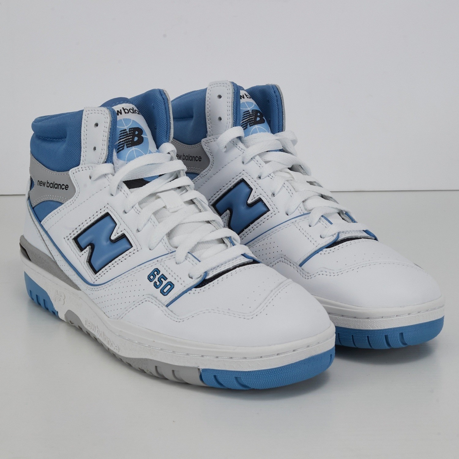 New Balance 650 High Top Sneakers White Light Blue Mens Size 10 D thumbnail 3