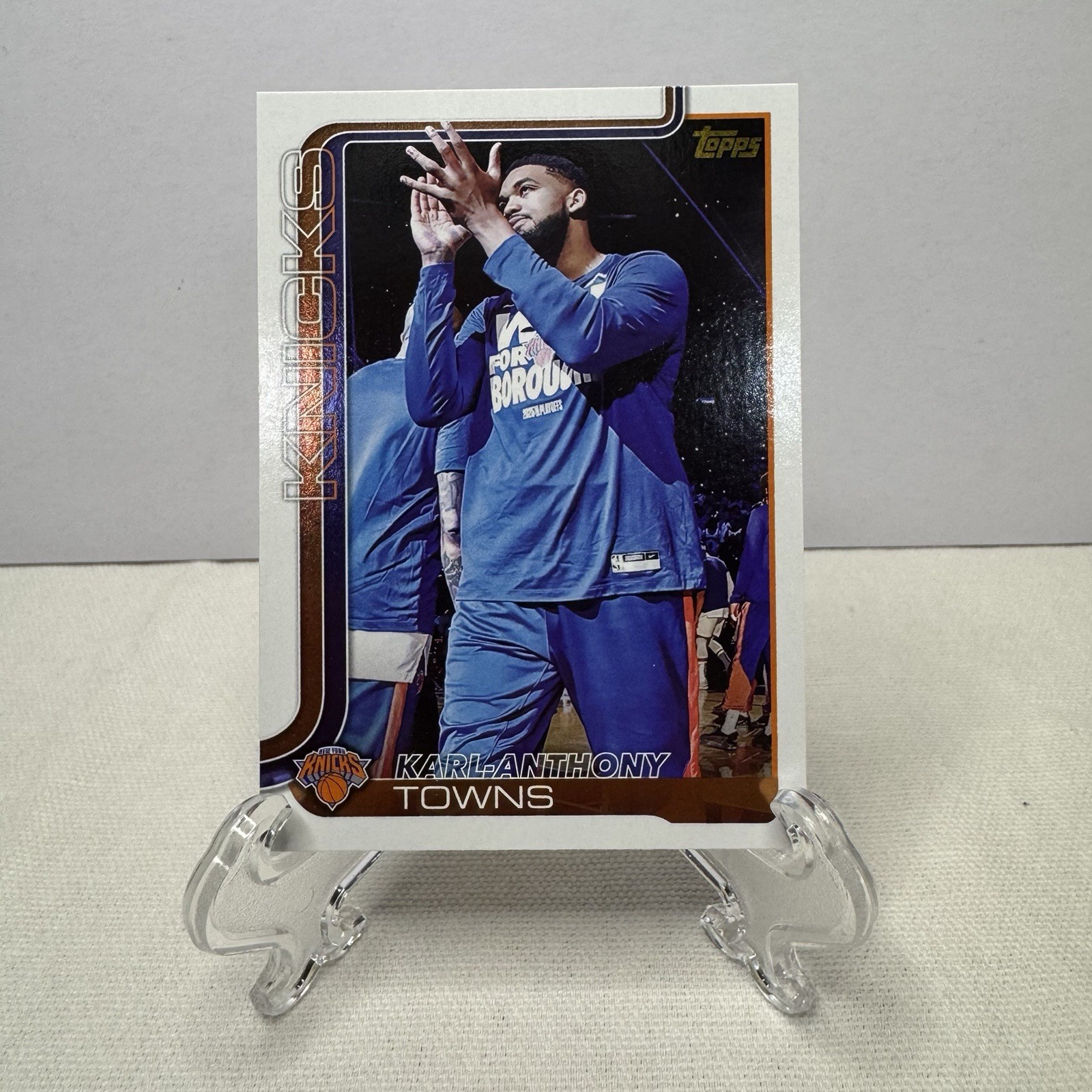 2025-26 Topps Karl-Anthony Towns Golden Mirror Image Variation #19 Knicks SSP