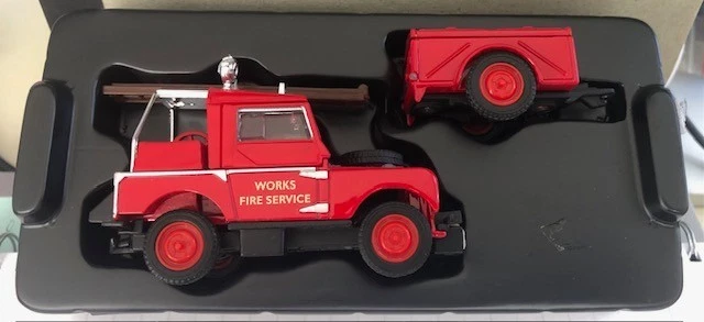 MATCHBOX FIRE ENGINE SERIES 1948 Land Rover Auxiliary - YFE02 - Image 2 of 4