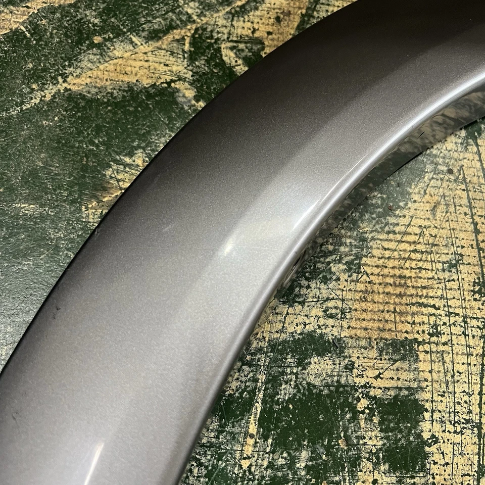 2011-2017 英菲尼迪 QX56 左前发球杆挡泥板轮拱模塑原始设备制造商 — 第 4/4 张图片