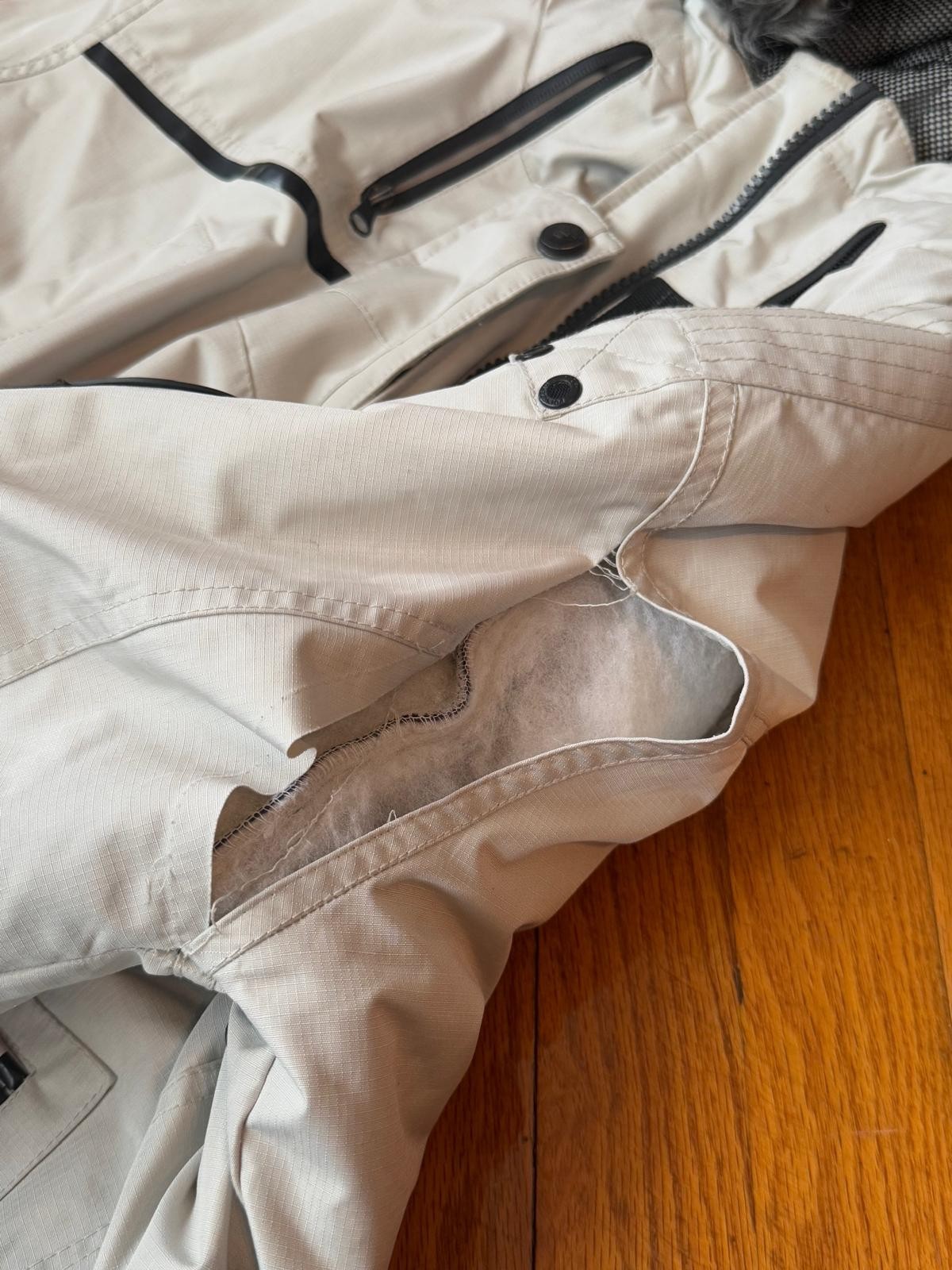 Point Zero Limited Edition Medium White Heavyweig… - image 17