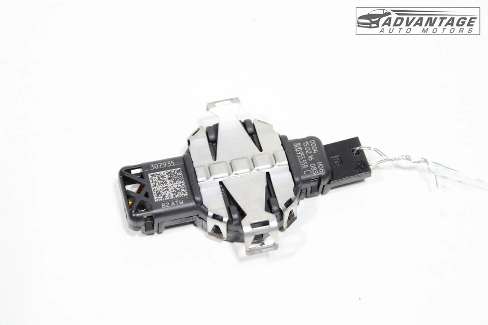 2017-2024 AUDI A4 QUATTRO B9 FRONT LEFT SIDE WINDSHIELD RAIN SENSOR MODULE OEM - Image 3 of 4