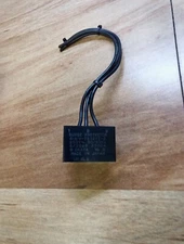 OKAYA R.A.V-781BYZ-2 Surge Protector