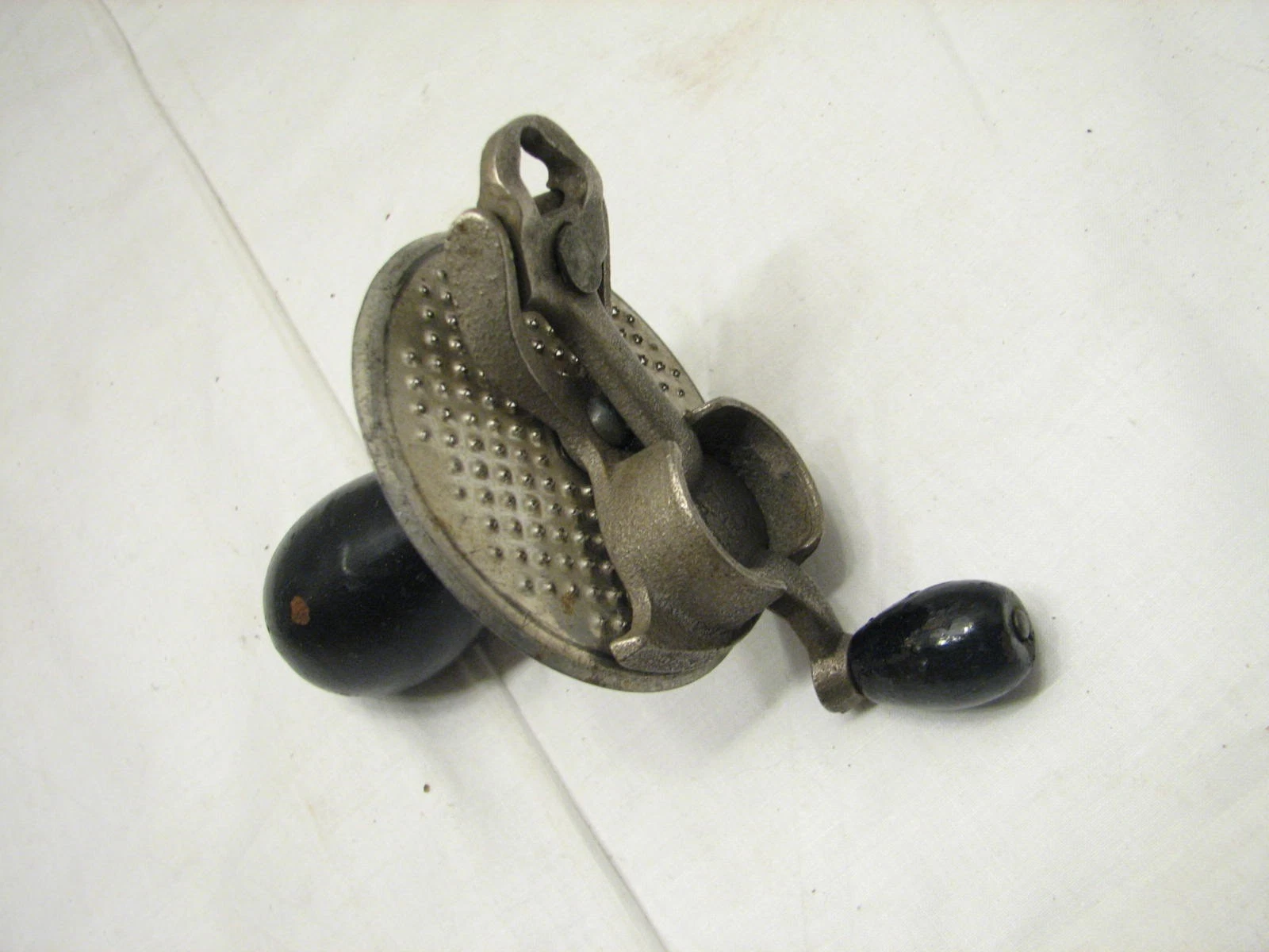 Unique Tin Antique Crank Nutmeg Grinder Grater Kitchen Spice Tool Pat Appl For
