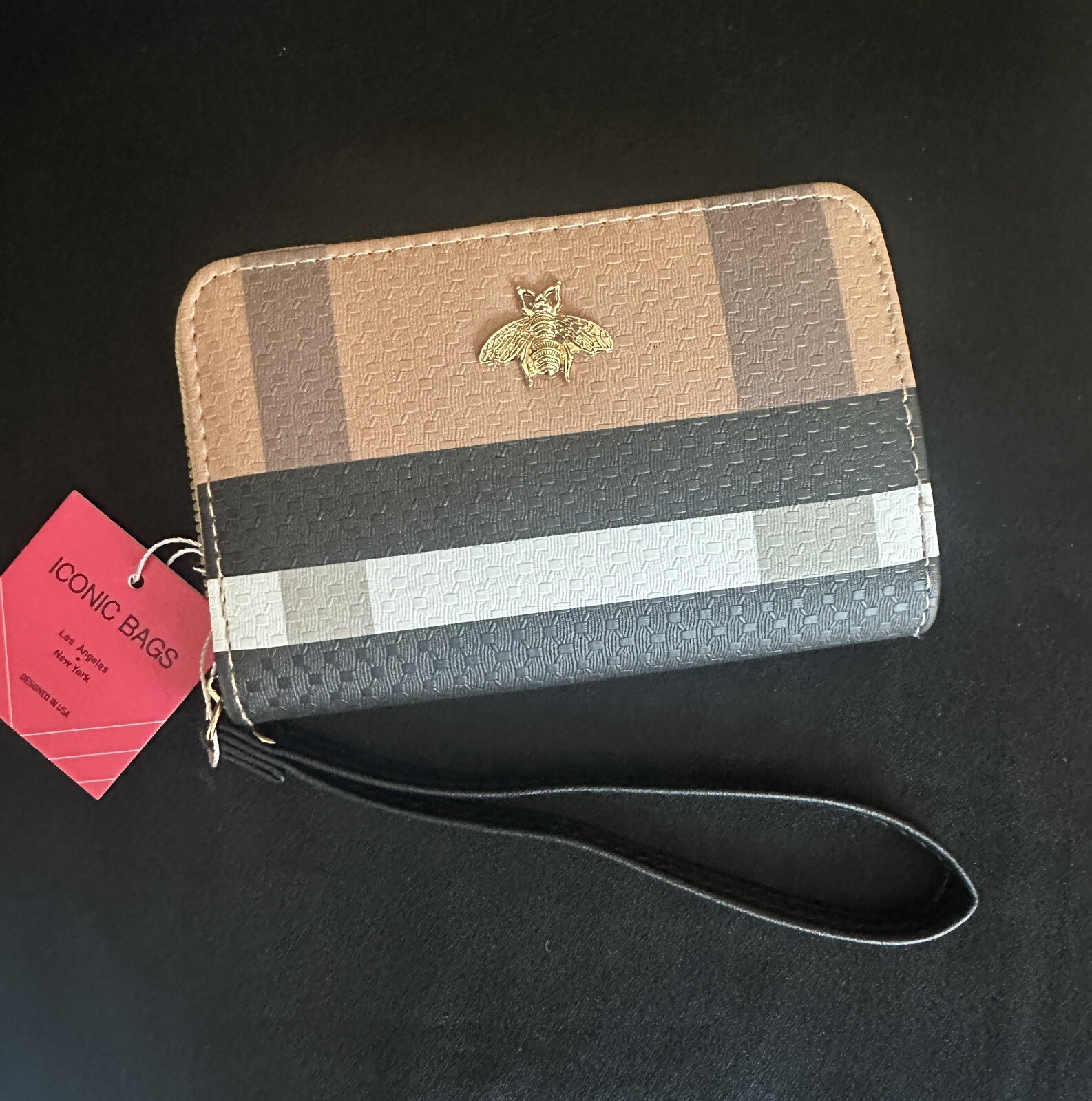 Iconic Bags Plaid Wallet/Wrislet Zip Around Beige