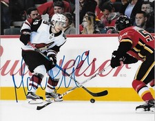Signed Mario Kempe Arizona Coyotes Autographed 8x10 Photo #1 Original