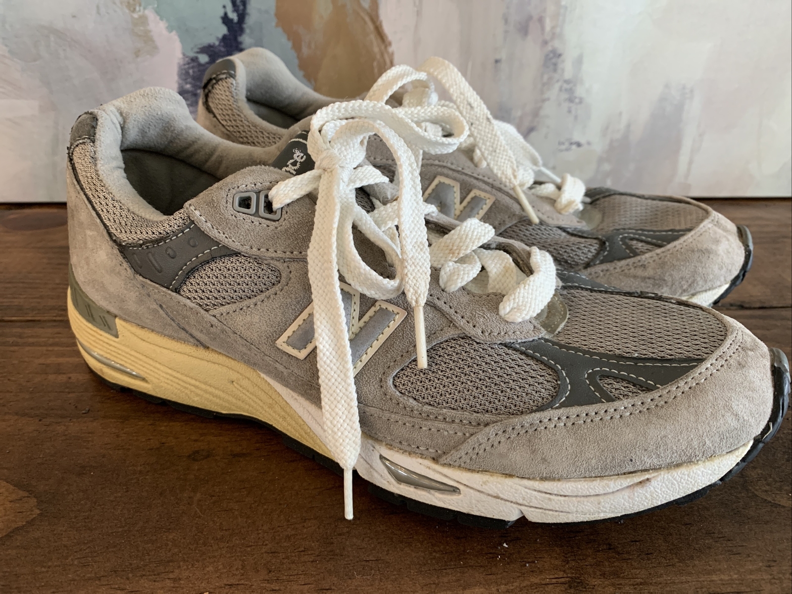 New Balance 991 Women's Gray Suede 