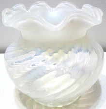 Vintage Fenton Art Glass Rose Bowl Vase White Opalescent Spiral Optic 4 7/8" T