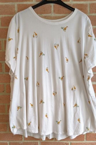 Old Navy Women’s Top 4X EveryWear Top Giraffe Animal Print Basic Tee Relaxed