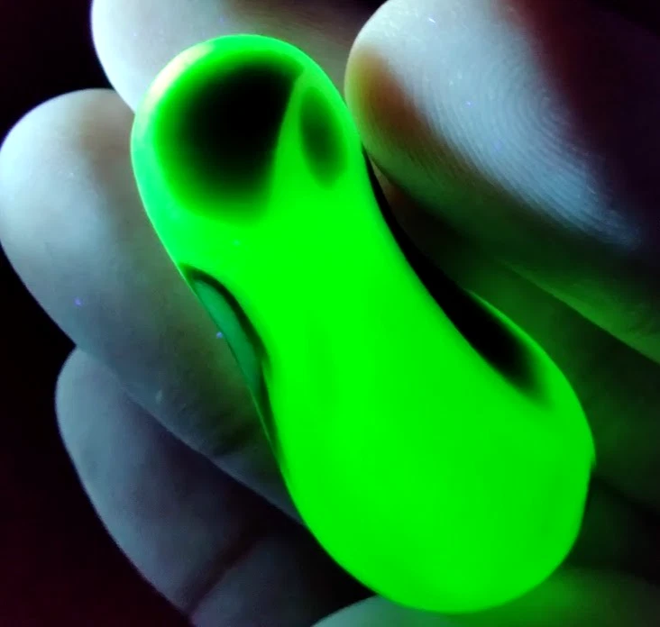 PREMIUM Flawless XL Opalescent UV-Core Mushroom Multi! Davenport Beach Sea Glass - Image 2 of 4