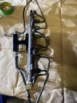 Mercedes-Benz Vito 2005 Fuel injector rail (injectors)