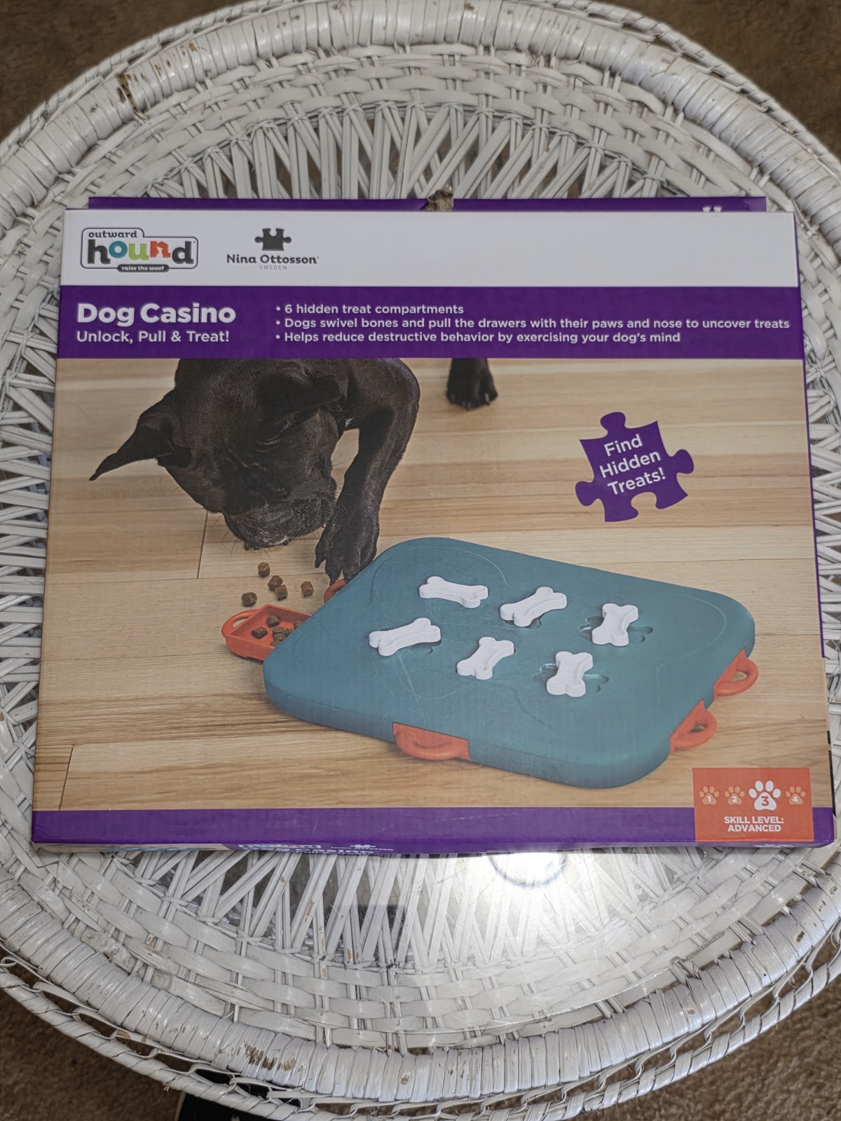 Outward Hound Nina Ottosson Dog Casino Unlock Pull & Treat P