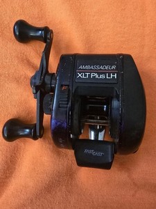 daiwa conventional lever drag reels Saltiga G Jigging Star 35 / Right Model:Blue 5.3:1 Offering unbeatable power that c3 6500 Lew's Accel Baitcast Reel