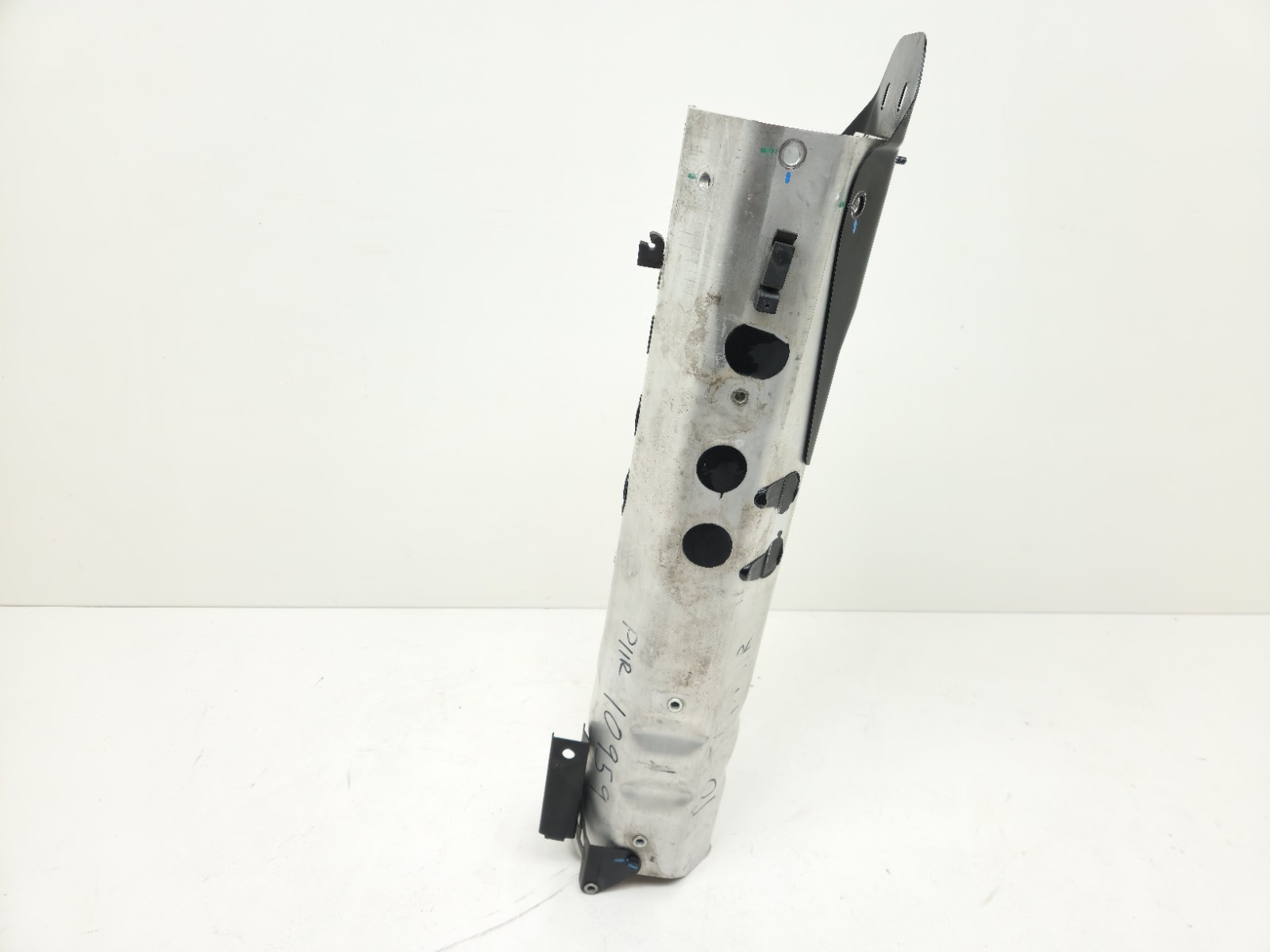 2015-2017 MCLAREN 675LT FRONT RIGHT RAIL CRASH STRUCTURE APRON 11A9004RP OEM