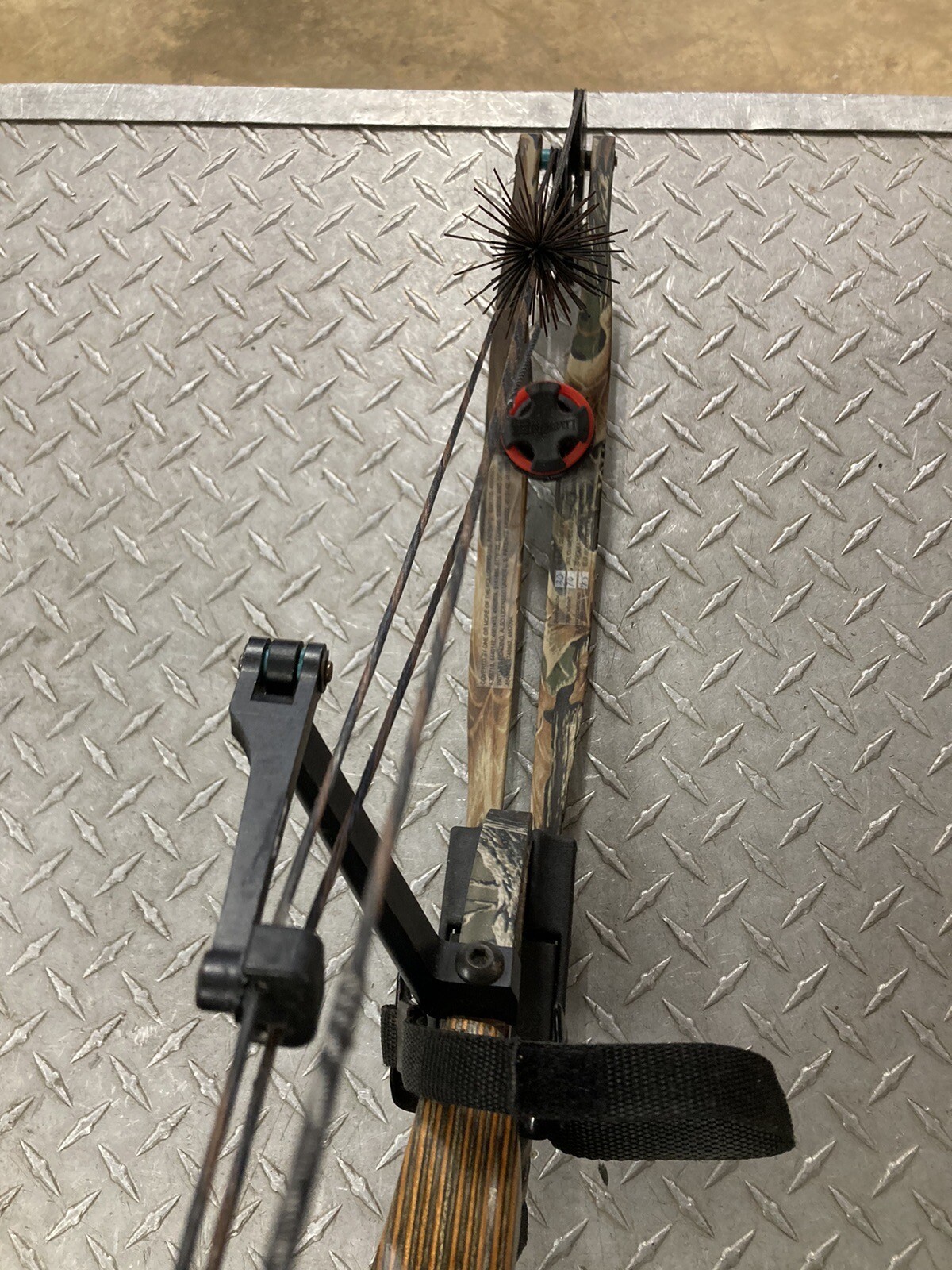 Jennings Archery Buckmaster Compound Bow in Hard Case Camouflage eBay