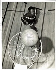 1966 Press Photo Guy Manning, Basketball Player - hps10783