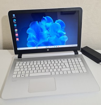 HP Pavilion 15,6'' Laptop 16GB RAM 1TB HDD Intel i3 Windows 11 «