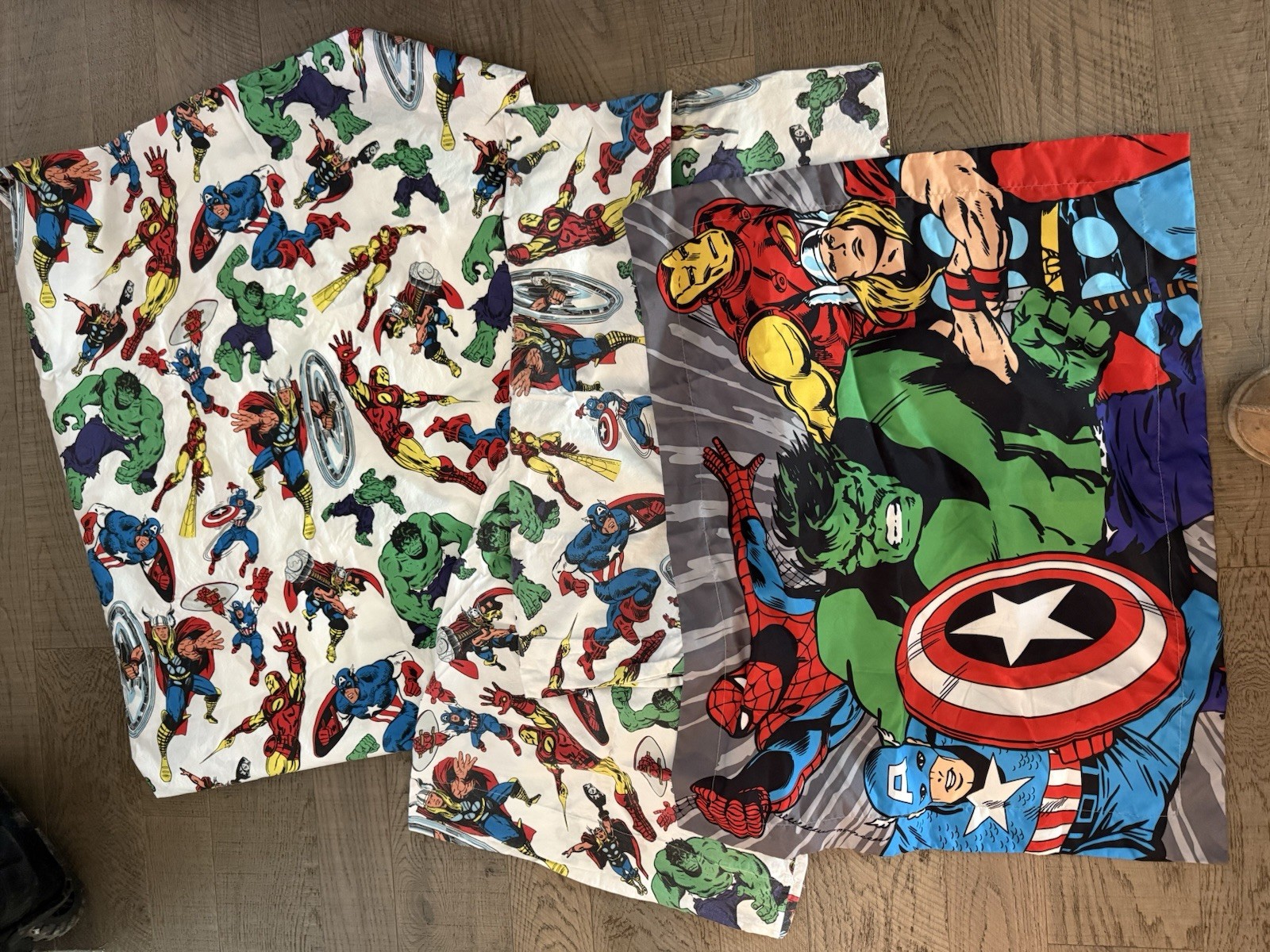 Sábana bajera plana doble Pottery Barn Kids Marvel Avengers 3 fundas de almohada Hulk Iron