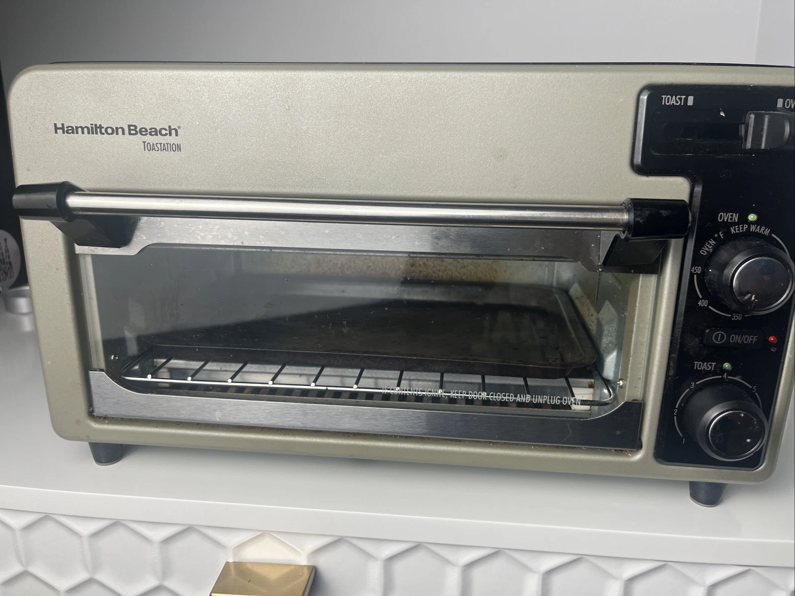 Hamilton Beach 22720 Toastation Toaster and Mini Oven Compact Countertop TESTED
Opens in a new windo