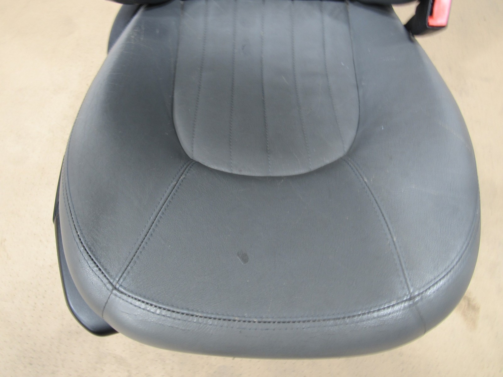 02-06 Maserati Coupe GT 2004 Front Right Passenger Seat Cushion Assembly ;