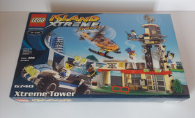 LEGO #6740 Island Xtreme Stunts &ldquo;Xtreme Tower&rdquo; 100% Complete W/BOX AND MANUAL