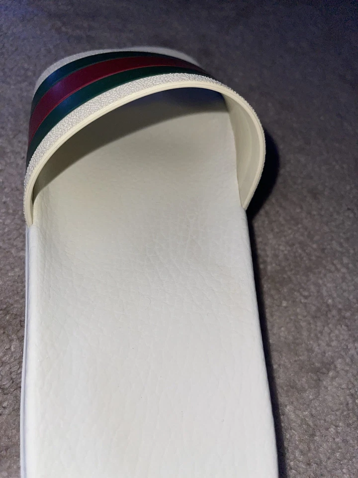 Chinelos Gucci - Imagem 2 de 4