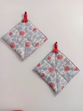 Reversible Christmas Handmade Set/2 Quilted Potholders 8"