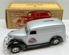 Harley Davidson 1938 Chevy Panel Truck Sturgis 1999 Rally 1:25 Scale Diecast