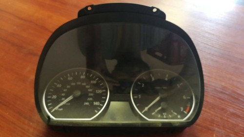 BMW 1 E87 E81 116i 118 120 2004-2007 KOMBIINSTRUMENT TACHO UHR 9110192