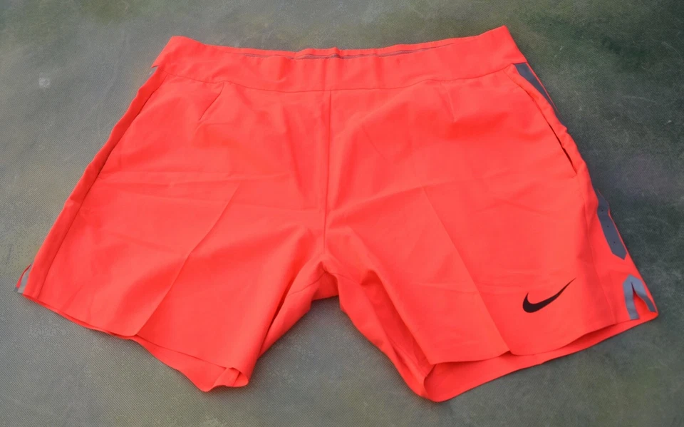 9 Nike DRI-FIT Drawstring Waist Women's Shorts Size XL. - Image 4 of 4