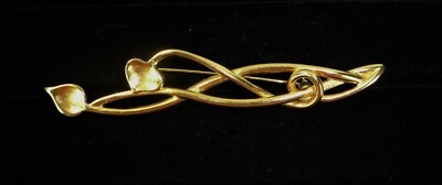 Monet Brooch  Gold Tone Calla Lilly Spray  Pin