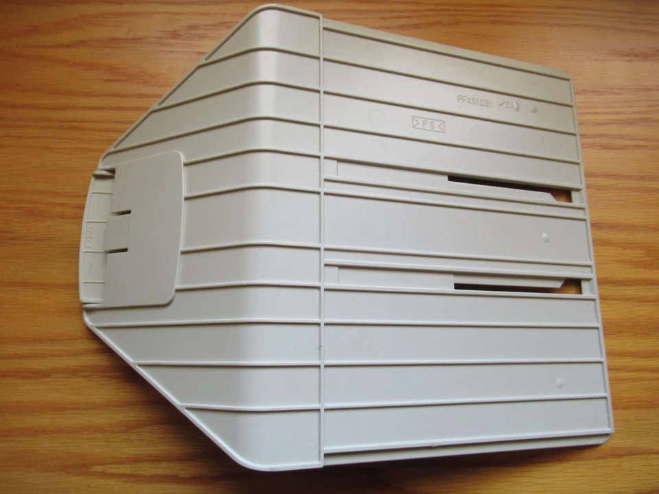 ЛОТОК ДЛЯ УКЛАДКИ БУМАГИ ДЛЯ ФАКСА PANASONIC KX-FP101 - Изображение 3 из 4