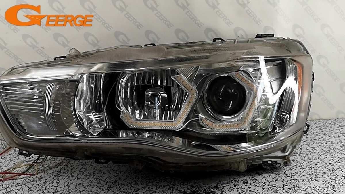 エッジコン　ミーニー EF Collection Mini Diamond Huggie and Chain Stud Earring