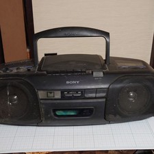  SONY CD Radio Cassette Player CFD-8, manufactured in 1994.