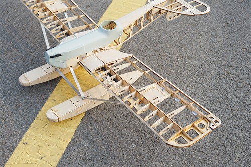 German Brandenburg W.29 Water Fighter RC Seaplane Balsa KIT+Hardware Parts+Skin - Picture 5 of 10