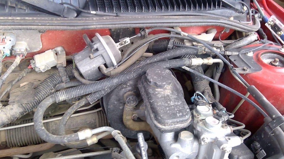 Módulo de montaje servo control de crucero Pontiac Grand Am 89-94 con cable OEM 2,3 L Foto 2 de 4