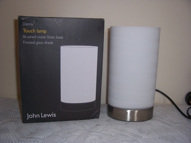 oberon holographic table light