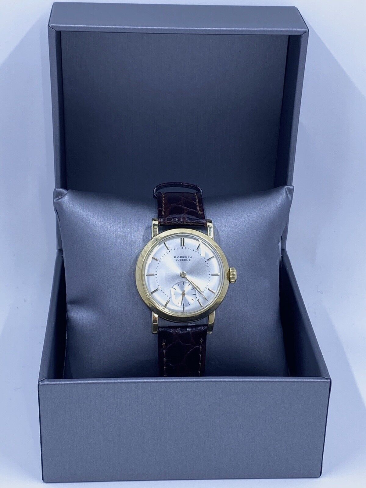 E. Gübelin Lucerne Vintage 18k Gold Automatic Mens Swiss Made Watch