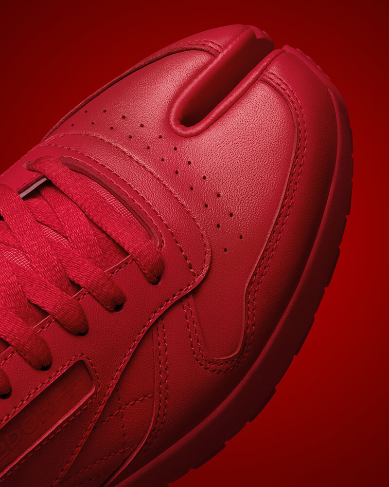 maison margiela reebok split toe