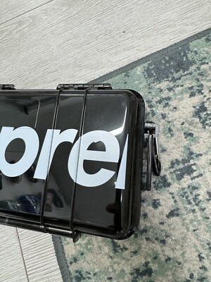 Supreme Pelican 1060 Case | Black | One Size | 100% Authentic 2019