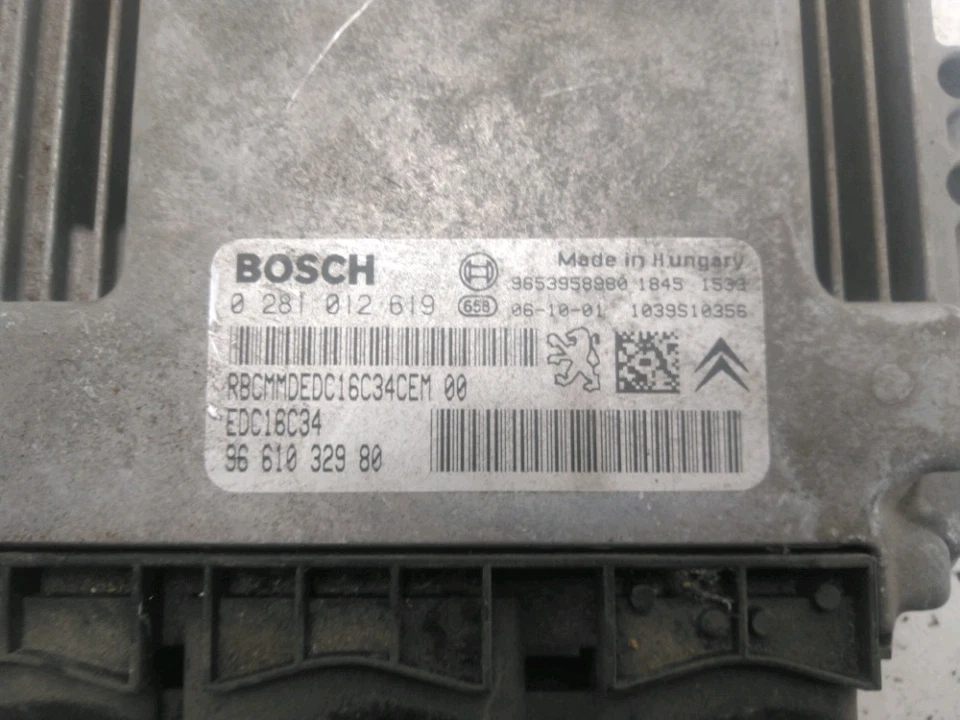 CALCULATEUR MOTEUR ECU Peugeot Partner Combispace 2006 1940CC - Immagine 2 di 2