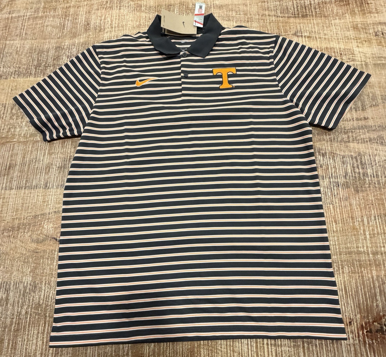 Tennessee Volunteers Nike Polo Men’s Large NWT Dri-fit