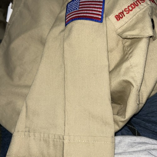 Boy Scout BSA UNIFORM Tan SHIRT Youth Medium Short Sleeve D61 - Picture 7 of 9